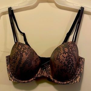 Victoria Secret Demi cup bra